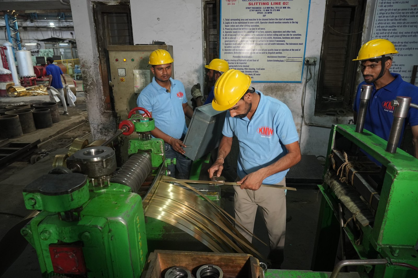 Slitting and Packing